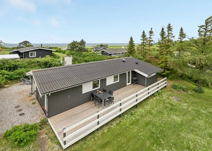 Jenny - 140m From The Sea By Interhome *